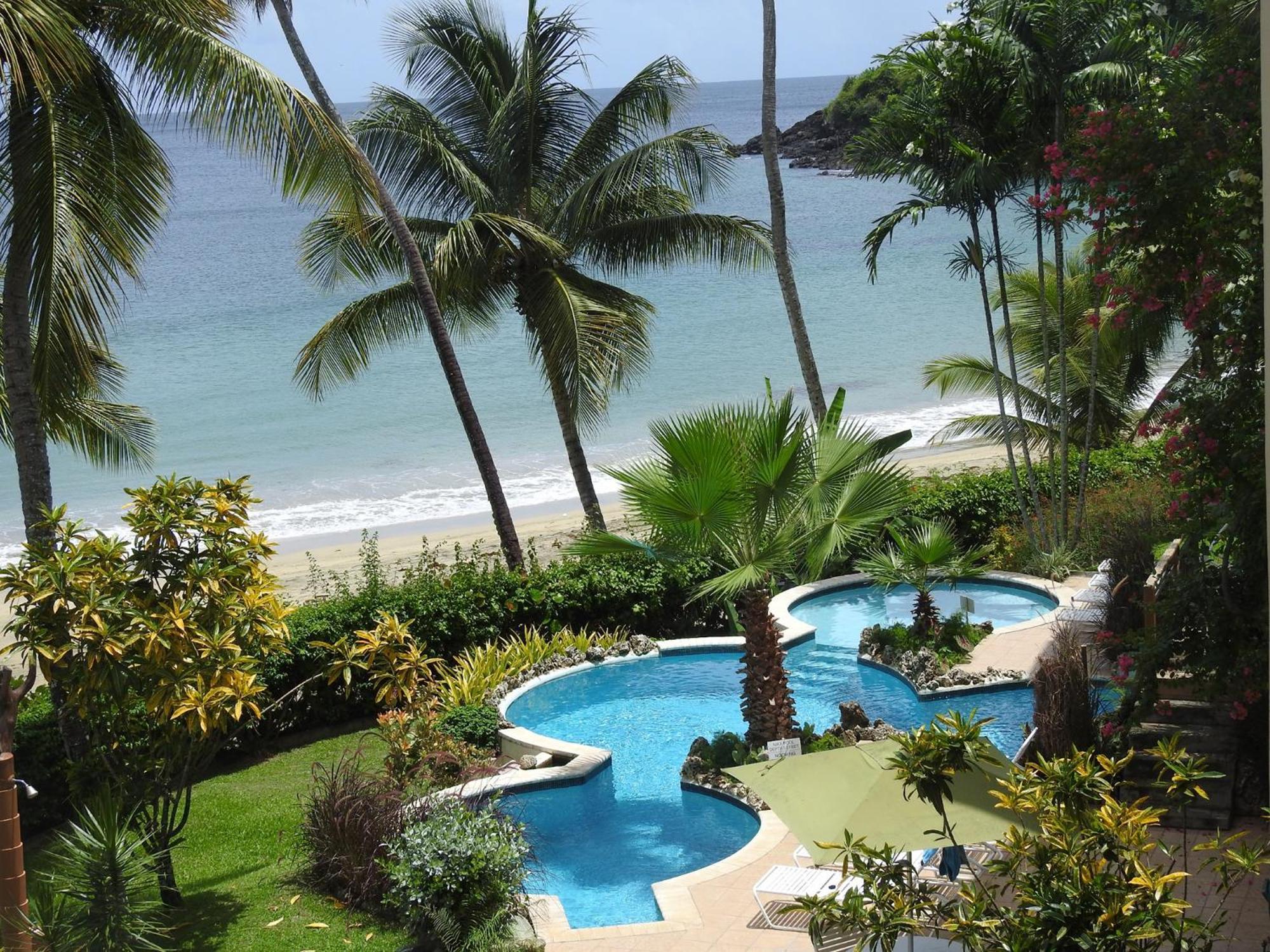 Mahi Mahi Deluxe Condo By The Caribbean Sea Black Rock Exterior photo